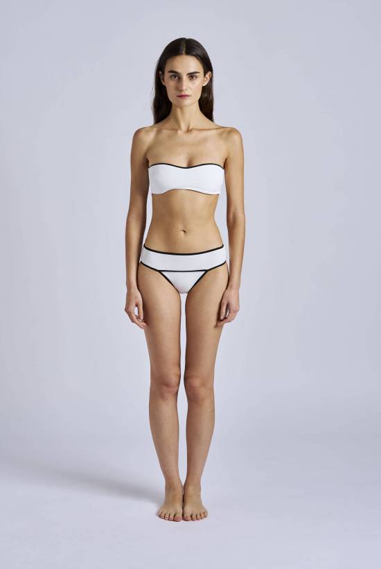 Bikini bandeau con vivos a contraste color blanco