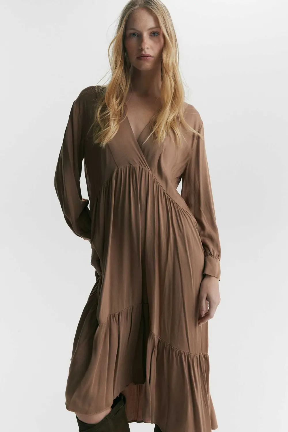 Vesti Dress