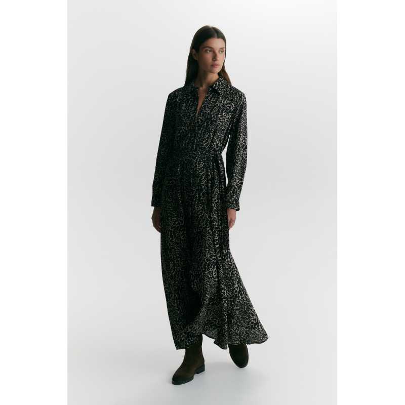 Vestdio Balt animal print - TCN BCN | Diseño para Invierno
