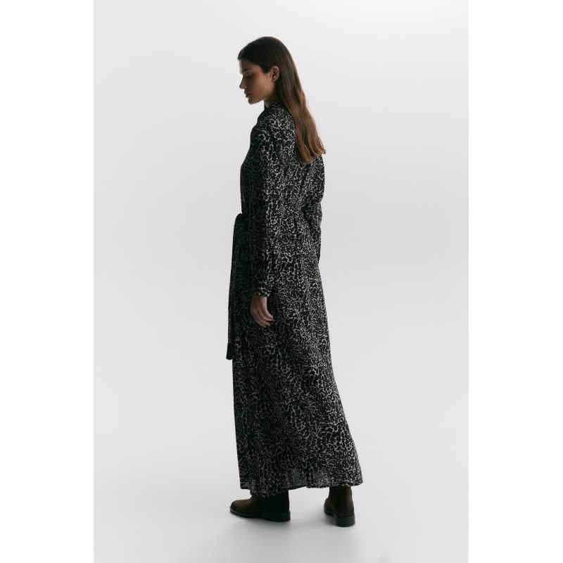 Vestdio Balt animal print - TCN BCN | Diseño para Invierno