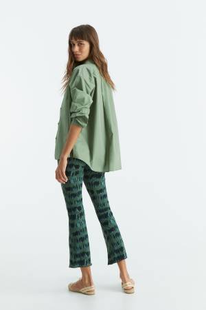 Green Sabrina shirt