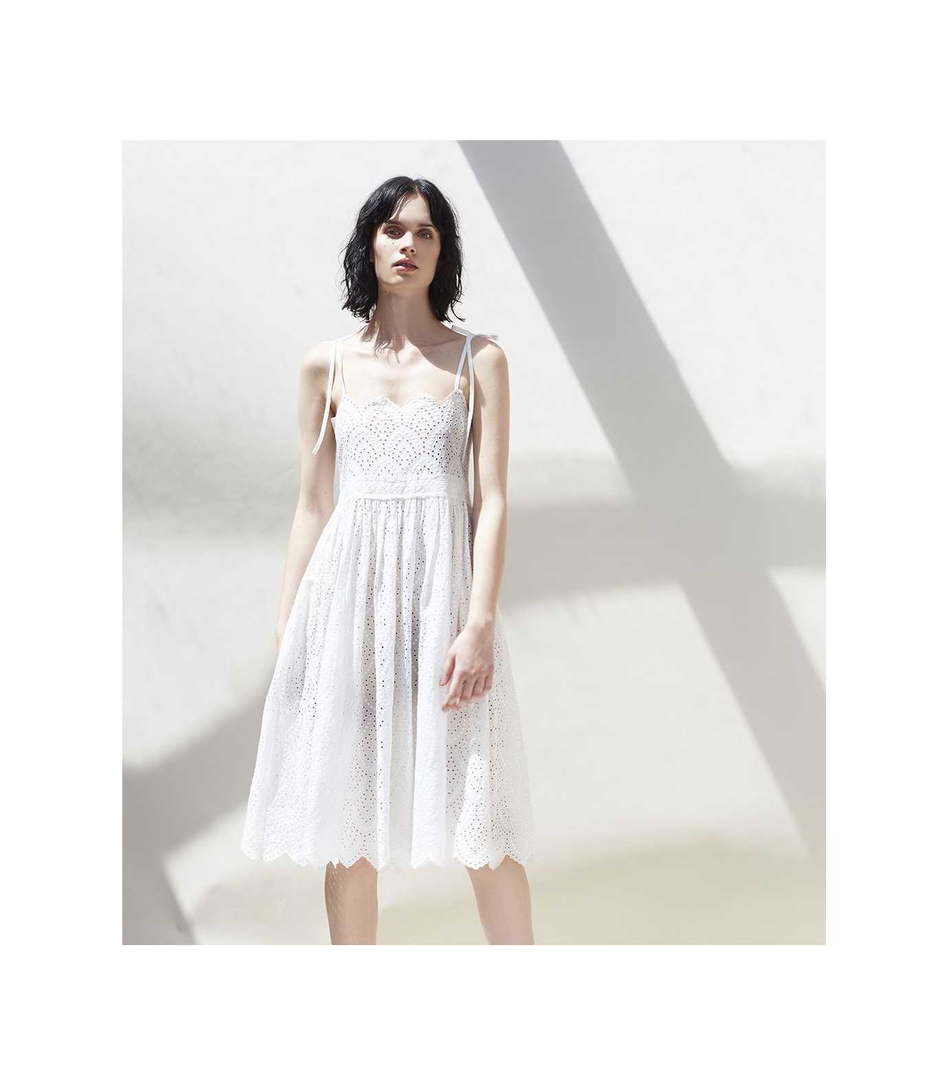 TCN Vestido Tirantes Bordado 