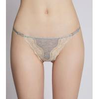 Cotton Triangle-shaped-G-string knickers TCN