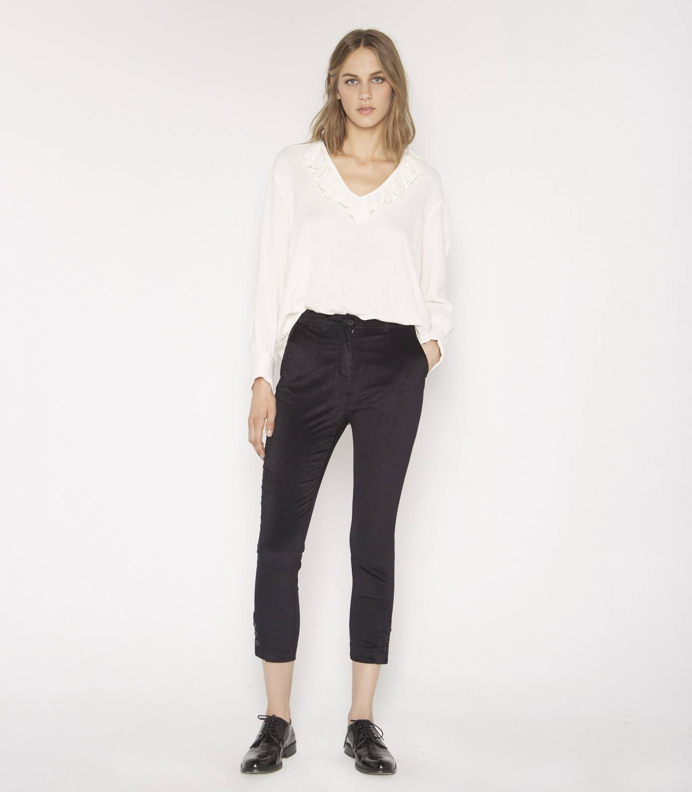 Skinny velvet trousers Beige  Benetton Womens Trousers and Chinos  Panna  Holidays